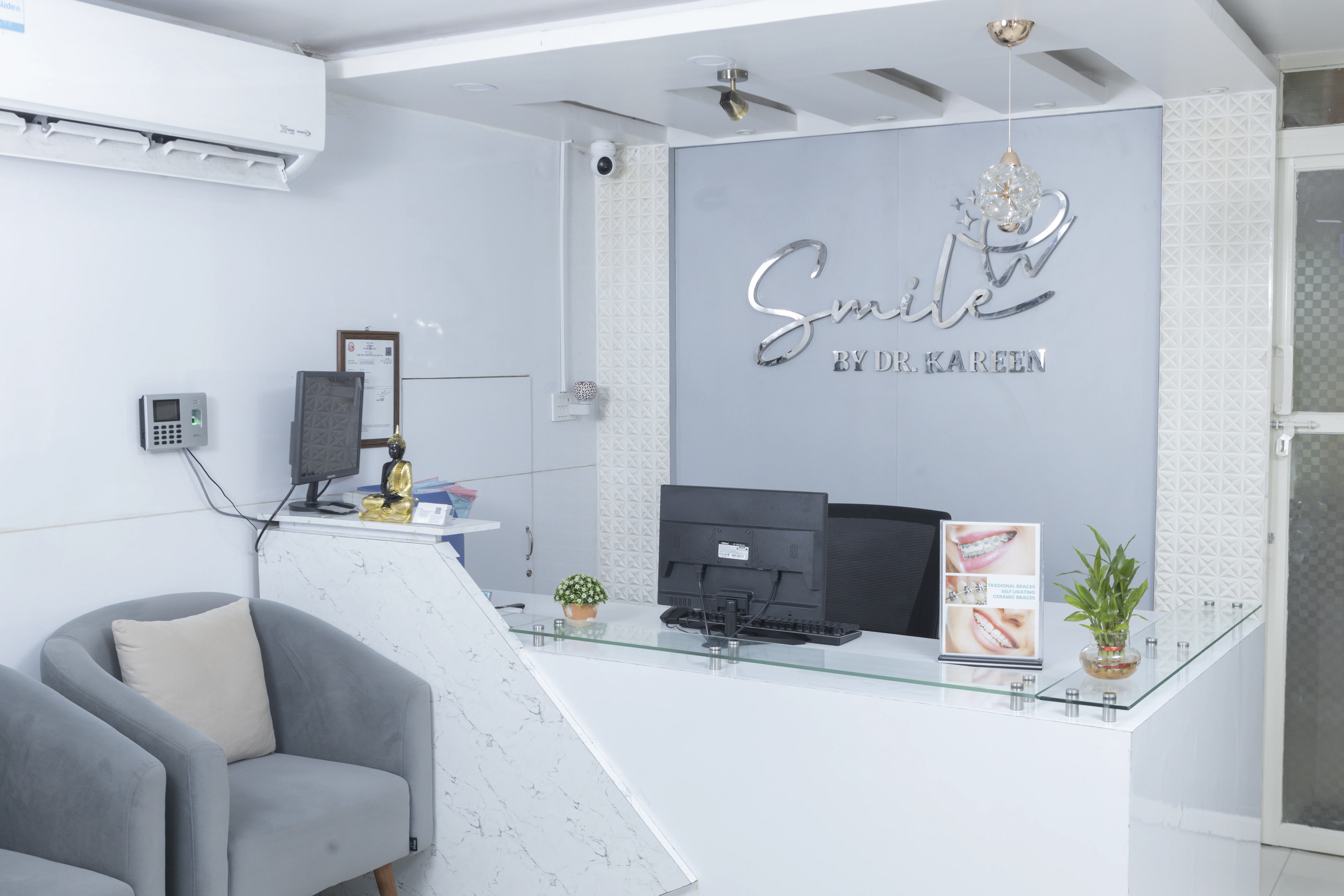 Dr. Kareen's Clinic Interior